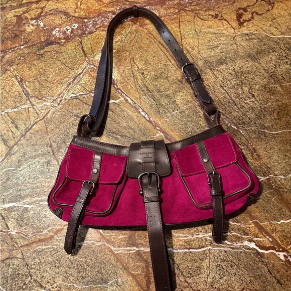 Elegant  Burberry Burgundy Leather Trim Shoulder Bag - Picture 1 of 15